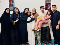 Azizah Salsha Menangis Peluk Eks Ibu Mertua, Sikap Pratama Arhan Jadi Sorotan