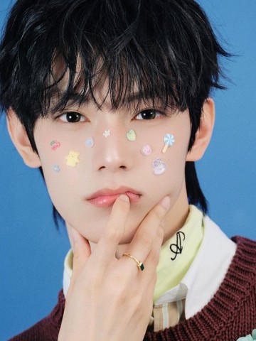 7 Potret Chuei Liyu, Eks Kontestan Boys II Planet yang Debut Solo dengan Single SWEET DREAM