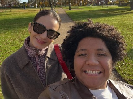 Hangat & Akrab, Intip Momen Kebersamaan Enzy Storia Bersama Sang Adik