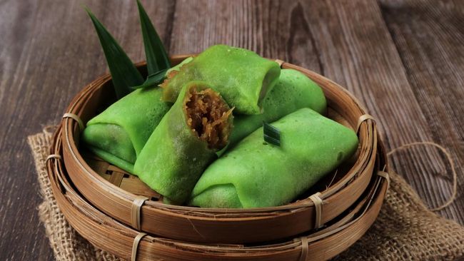3 Resep Dadar Gulung Isi Kelapa, Camilan Simpel untuk Keluarga
