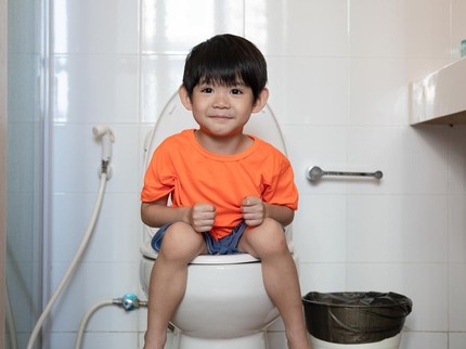 Kenali Tanda-Tanda Anak Sudah Siap Toilet Training