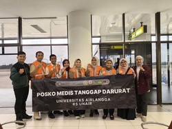 Unair Kirim 9 Nakes-200 Kg Obat untuk Korban Banjir di Aceh Tamiang