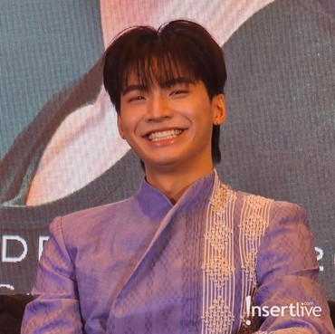 Pond Ponlawit Ungkap Makna Mendalam Julukan 'Crocodile Smile' dari Fans