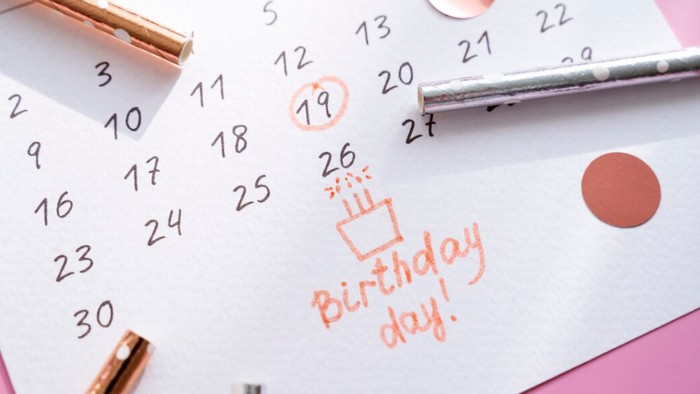 4 Tanggal Lahir Ditakdirkan Beruntung di Tahun 2026 Menurut Ahli Numerologi, Kamu Termasuk?