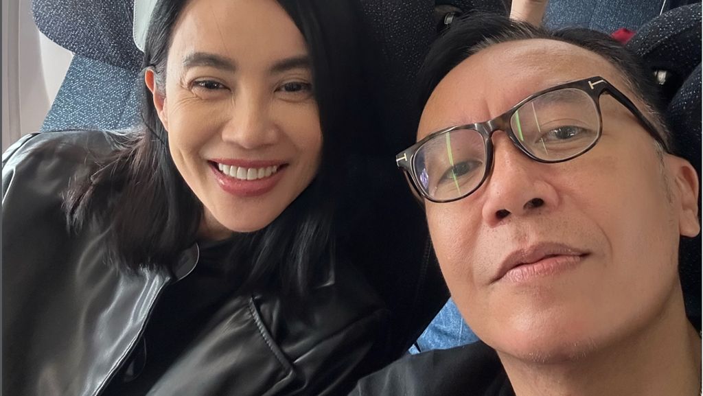 Ari Lasso Pamer Kembali Mesra dengan Dearly Joshua