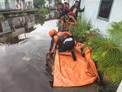 Bocah 10 Tahun Hilang Saat Banjir Rob Pontianak, Ditemukan Meninggal Dunia
