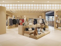 Menilik Ritel Fesyen dengan Sentuhan Jepang yang Minimalis