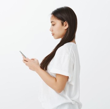 5 Balasan Chat dari Pria yang Menandakan Dia Nggak Tertarik dengan Kamu