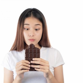 4 Manfaat Mengejutkan Cokelat Hitam, Termasuk Bikin Fokus dalam 30 Menit!