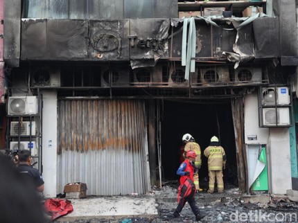 Fakta Kebakaran Gedung di Jakpus, Seorang Ibu Hamil Tua Turut Jadi Korban