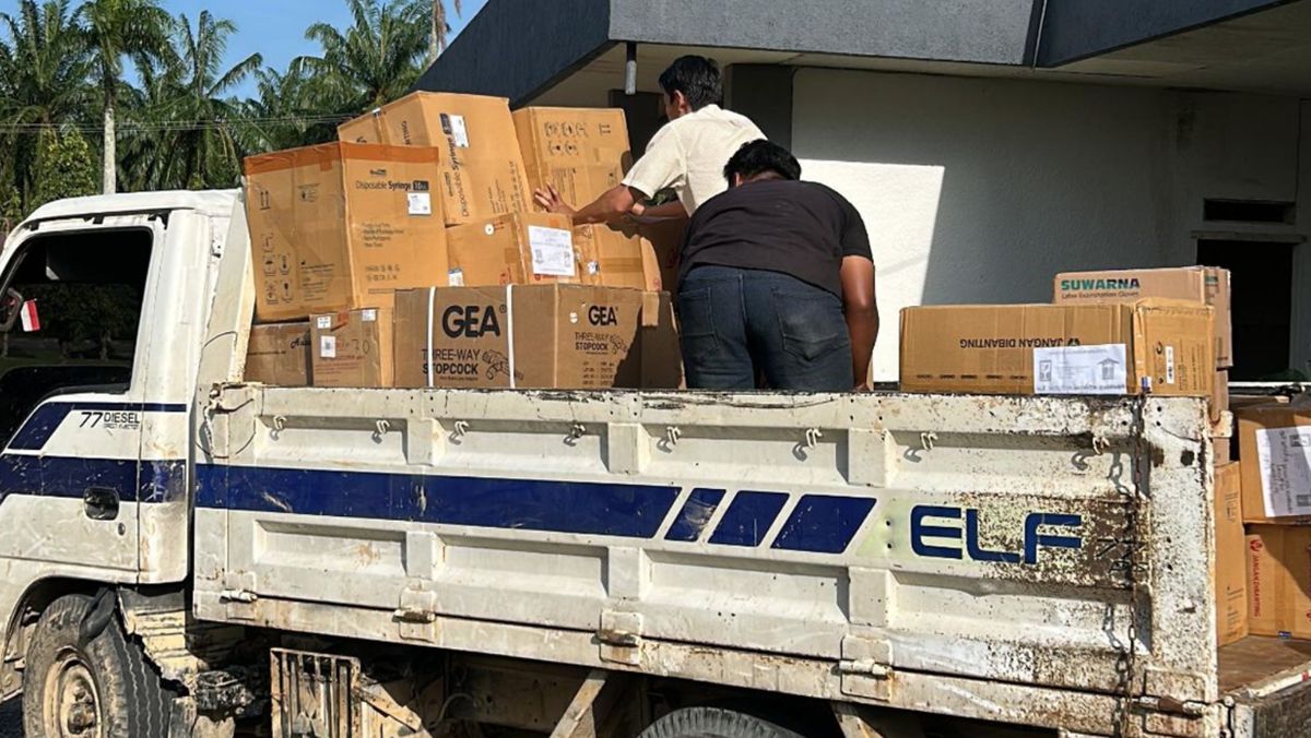 Sinergi Induk-Anak Perusahaan, PTPN I Salurkan Bantuan di Aceh