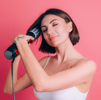BeauPicks: Bukan Alat Styling Biasa, Ini 5 Rekomendasi Hair Tools Viral 2025 Buat Dipakai Daily