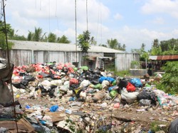 Sampah di TPS Lombok Barat Menggunung Imbas Pembatasan TPA Kebon Kongok