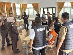 3 Tersangka Dugaan Korupsi Perumda Tirta Hidayah Dilimpahkan Ke Kejati Bengkulu