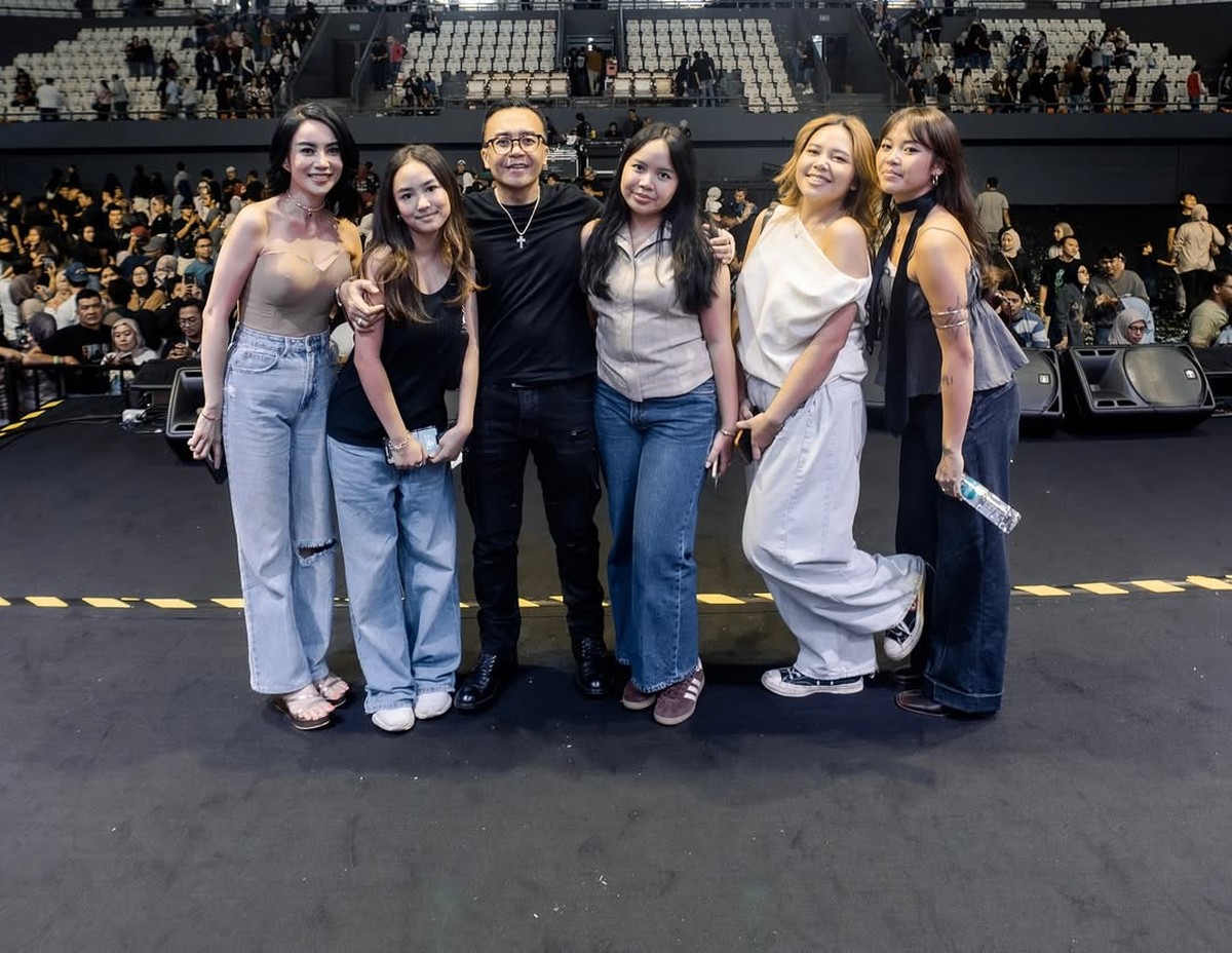 Ari Lasso dan Dearly Joshua