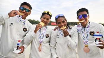 FOTO: Momen Dramatis Kano Campuran Raih Emas SEA Games 2025
