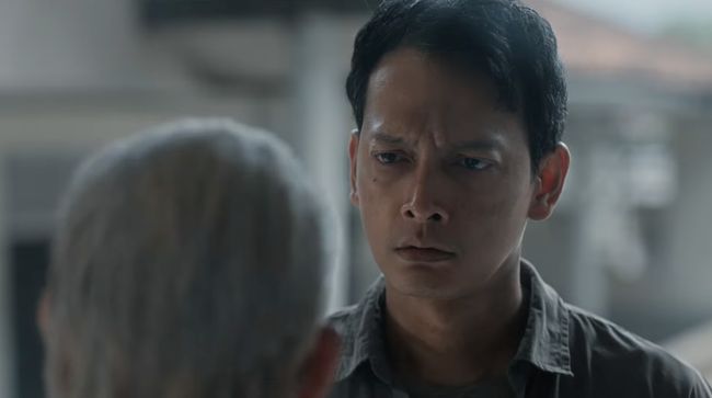 Kerap memerankan sosok pria romantis, Fedi Nuril kini ditantang menjadi seorang ayah dengan sisi kelam bernama Makmur dalam film Qarin 2.