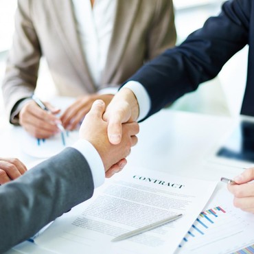 5 Strategi Karier untuk Introvert agar Bersinar di Kantor