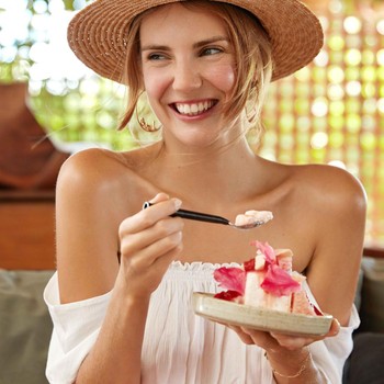 5 Kebiasaan saat Liburan yang Bisa Bantu Empaskan Lemak Perut