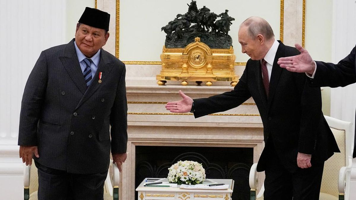 Prabowo Sebut ke Rusia Bertemu Putin untuk Konsultasi