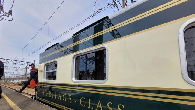 KAI melakukan uji coba kereta wisata heritage class dengan rute Manggarai, Bogor, Sukabumi, Cianjur pada Rabu (10/12).