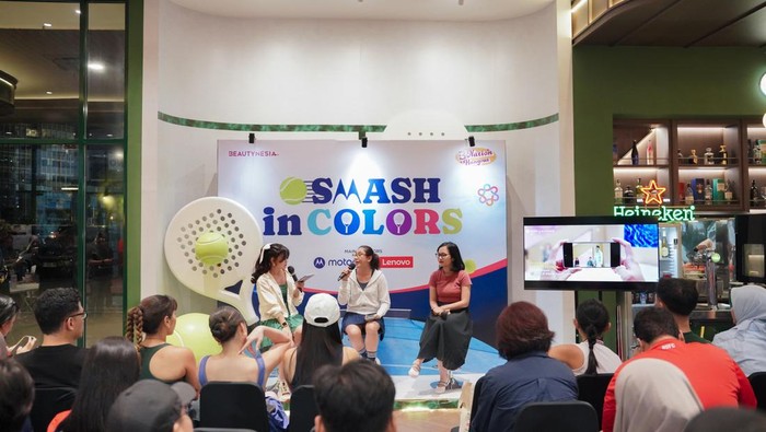 Talkshow bersama Motorola dan Lenovo di Smash in Colors with Motorola & Lenovo