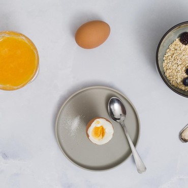 Telur vs Oatmeal, Sarapan Mana yang Lebih Baik untuk Tubuhmu?