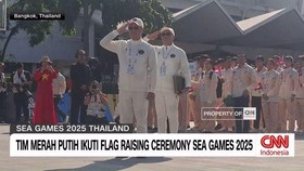 VIDEO: Momen Tim Merah Putih Ikuti Flag Raising Ceremony Sea Games