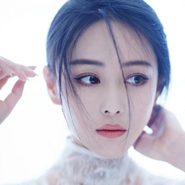 Kehidupan Terbaru Viann Zhang, Rival Fan Bingbing setelah Diterpa Kontroversi Menahun