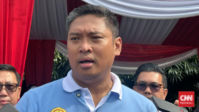 Wamentan Sudaryono memastikan banjir yang melanda sejumlah sentra perkebunan sawit di Sumatra tidak akan mengganggu produksi minyak goreng nasional.