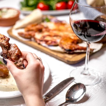 7 Cara Menjaga Berat Badan Tetap Ideal saat Natal dan Tahun Baru