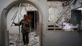 FOTO: Dampak Gempuran Artileri Kamboja ke Wilayah Thailand