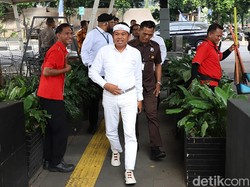 Respons KDM soal Penonaktifan Perawat RSHS gegara Bayi Nyaris Tertukar