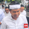 Gubernur Jabar Dedi Mulyadi sempat dicari Presiden Prabowo di Rakornas TPAKD. Dedi mengaku absen karena memimpin pemadaman kebakaran hutan di Gunung Ciremai