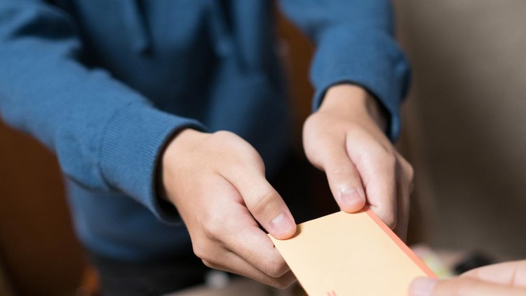 Otoshidama is given by adults to children