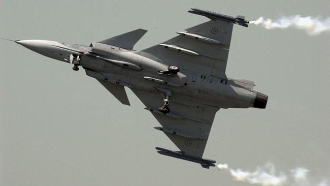 Angkatan Udara Kerajaan Thailand mengebom kasino di Kamboja menggunakan jet tempur JAS-39 Gripen buatan Swedia, pada Rabu (10/12) pagi.