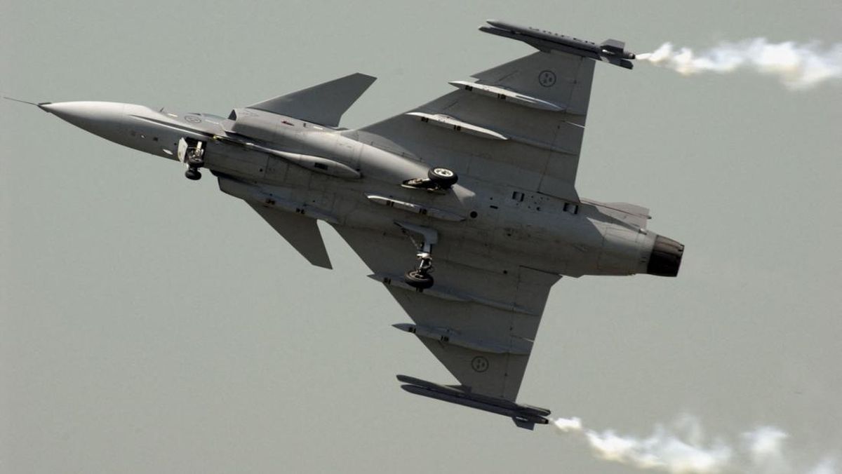 Jet Gripen Thailand Gempur Kasino Kamboja, Diduga Simpan Roket-Drone