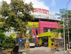 Bupati Lampung Tengah Ardito Wijaya Kena OTT KPK, ASN: Kami Sedang Berduka