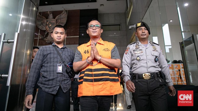 KPK menyatakan 'uang panas' sejumlah Rp5,25 miliar yang dipakai Bupati Lampung Tengah Ardito Wijaya untuk melunasi biaya kampanye baru temuan awal.