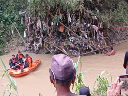 8 Santriwati Blora Hanyut di Sungai Lusi, 5 Belum Ditemukan