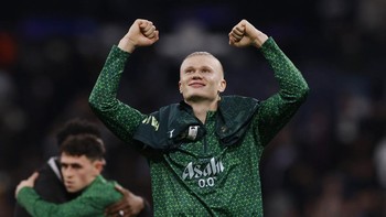 FOTO: Haaland Bikin Madrid Terjungkal