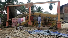 Mendikdasmen Salurkan Rp32 Miliar ke Guru Terdampak Bencana Sumatra