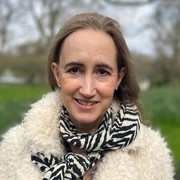 Sophie Kinsella Penulis Novel Confessions of a Shopaholic Meninggal Dunia