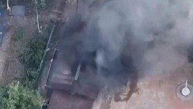 Detik-detik Drone Thailand Jatuhkan Bom ke Bangunan di Kamboja