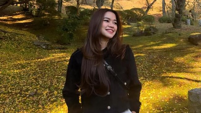 Punya Rumah di Usia 24 Tahun, 7 Potret Hunian Baru Ummi Quary Ada Menara bak Kastil