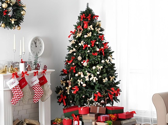 Bikin Natalmu Makin Meriah Dengan Pohon Natal Yang Unik dan Indah!