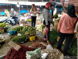 Harga Cabai Merah Turun di Binjai, Cabai Rawit Melonjak Tajam
