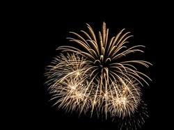 7 Rekomendasi Aktivitas Malam Tahun Baru selain Pesta Kembang Api