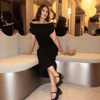 Makin Glowing di Usia 40-an, Ini 5 Kebiasaan yang Bikin Luna Maya Awet Muda dan Tetap Sehat