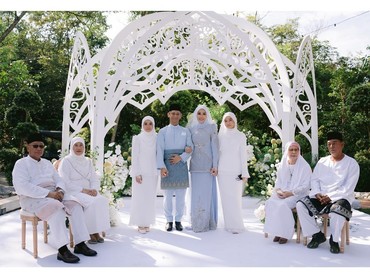 Bawa Anak Masing-masing, 7 Potret Erra Fazira Eks Engku Emran Menikah Lagi dengan Ezwan Zain